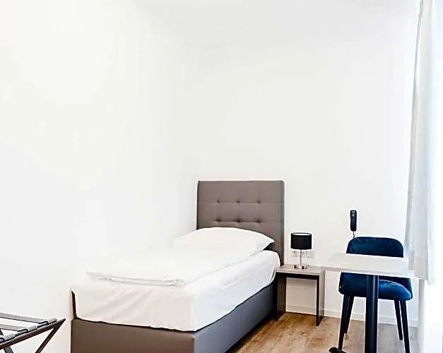 Muellner Smart I Self Check-in 3* Βιέννη